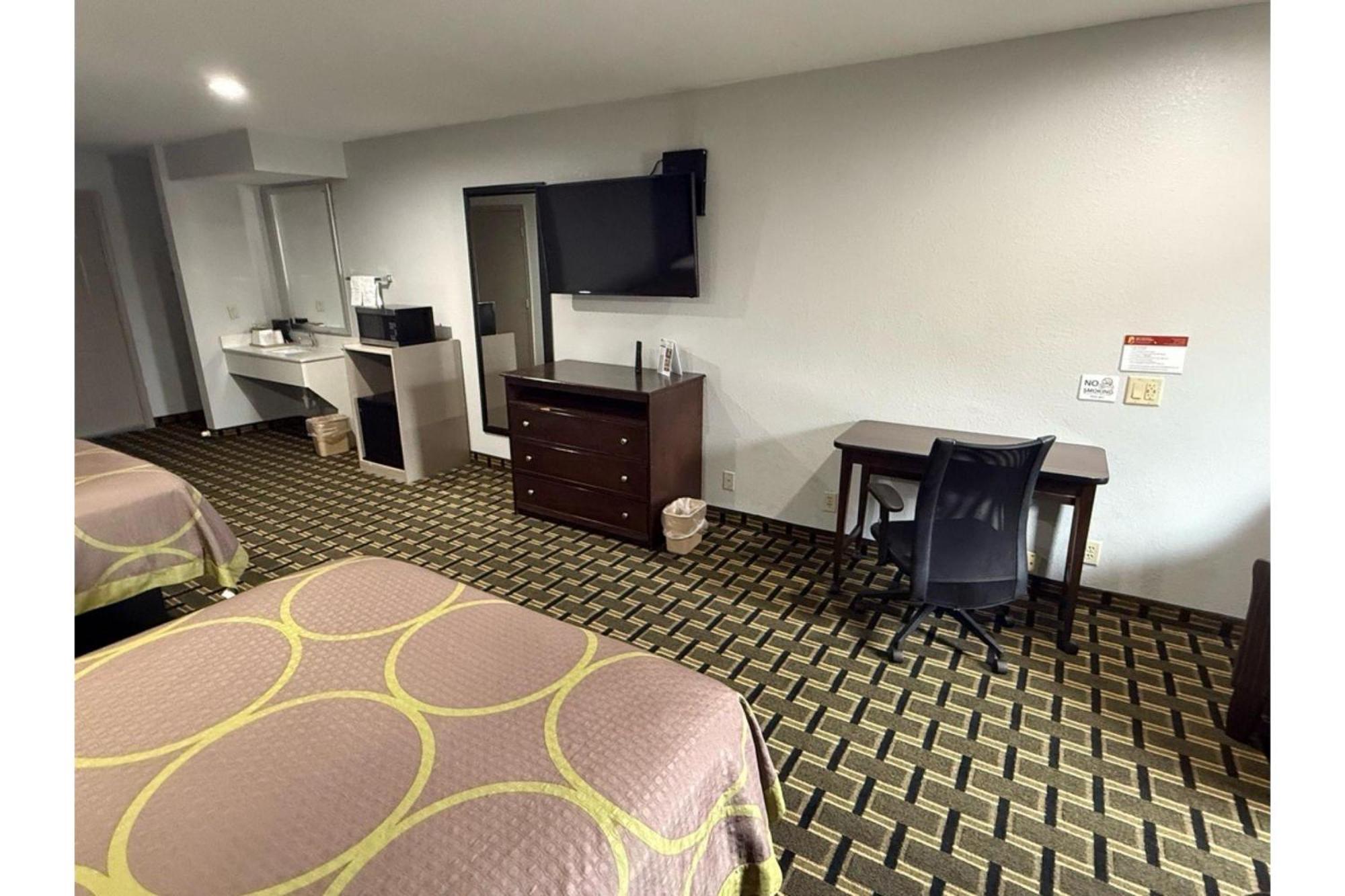 Crystal Inn By Oyo Northeast Houston I-610 المظهر الخارجي الصورة